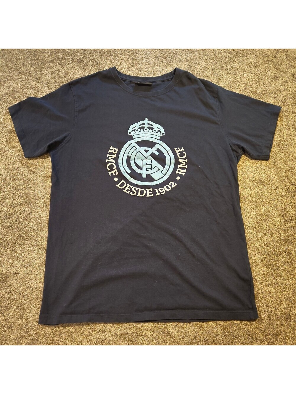 Real Madrid Graphic T Shirt Mens Large L Navy Blue Soccer Fan Madridista